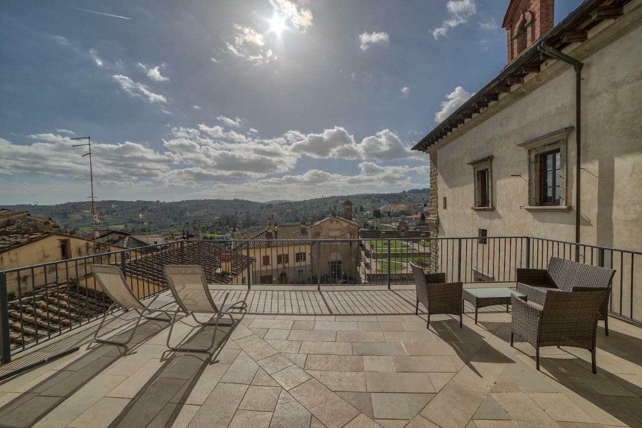 Hotel Logge Dei Mercanti Монте Сан Савино Екстериор снимка